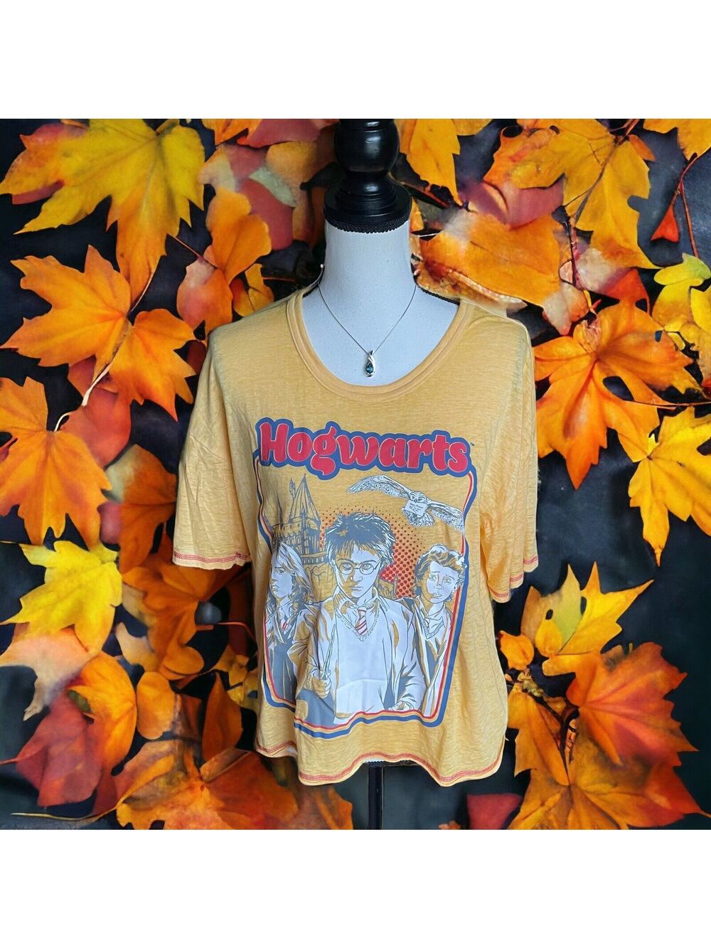 Harry Potter  T Shirt Wizarding World L  XL 12 14 Yellow Top